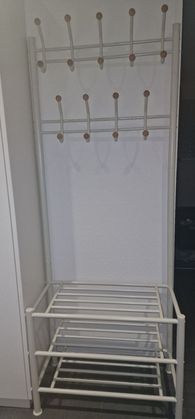 Garderobe: Songmics Milo Garderobe – Gebraucht aus Romanshorn von JessiO