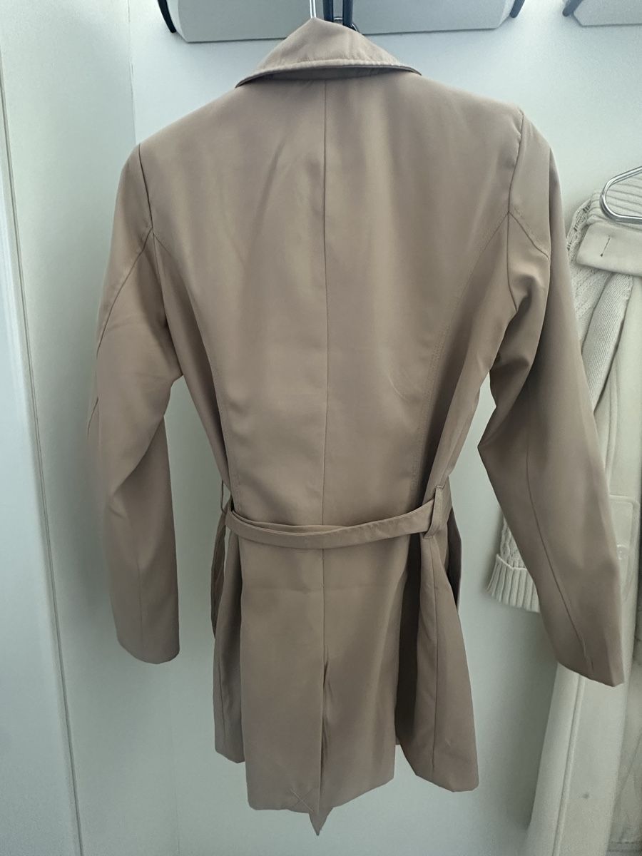 Only Cappotti: Trenchcoat Beige in Grösse XS – Usato da Uster venduto da deb_ljc5 3
