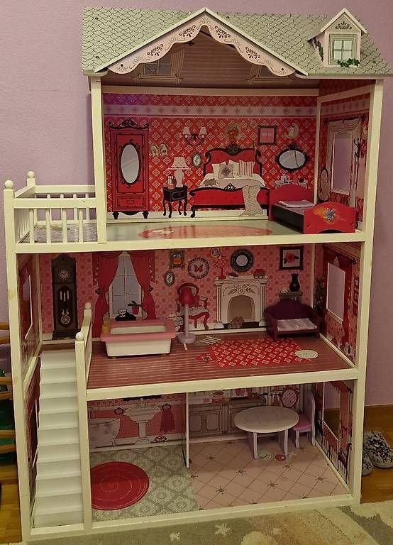 Barbie Puppenhäuser & -möbel: Puppenhaus Barbie – Gebraucht aus Bassersdorf von Al-EnStore