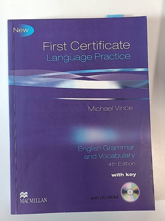 Bücher: First Certificate - Language Practice – Gebraucht aus Däniken SO von nico199511