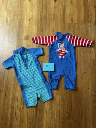 Baby Badekleider Grösse 74