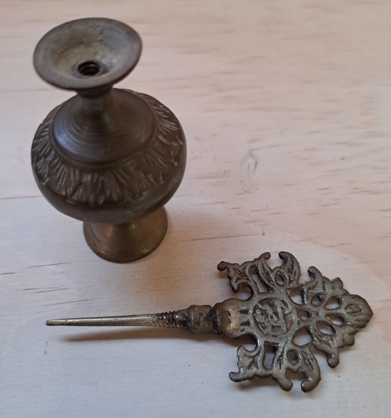 Flaschen: bouteille ancienne en laiton – Gebraucht aus Vernier von 19pigments 4