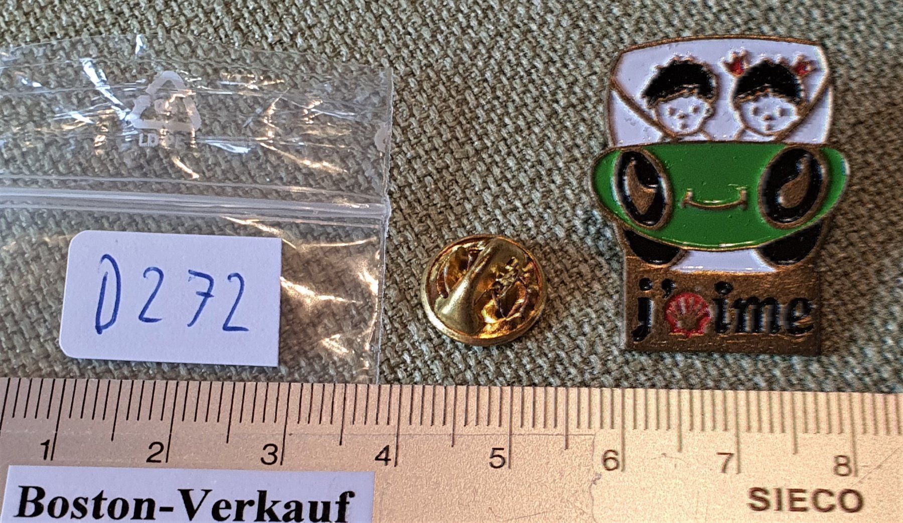 Spille & Fermagli: D272 - Pin SHELL Auto Frau & Mann – Usato da Reinach BL venduto da Boston-Verkauf 2
