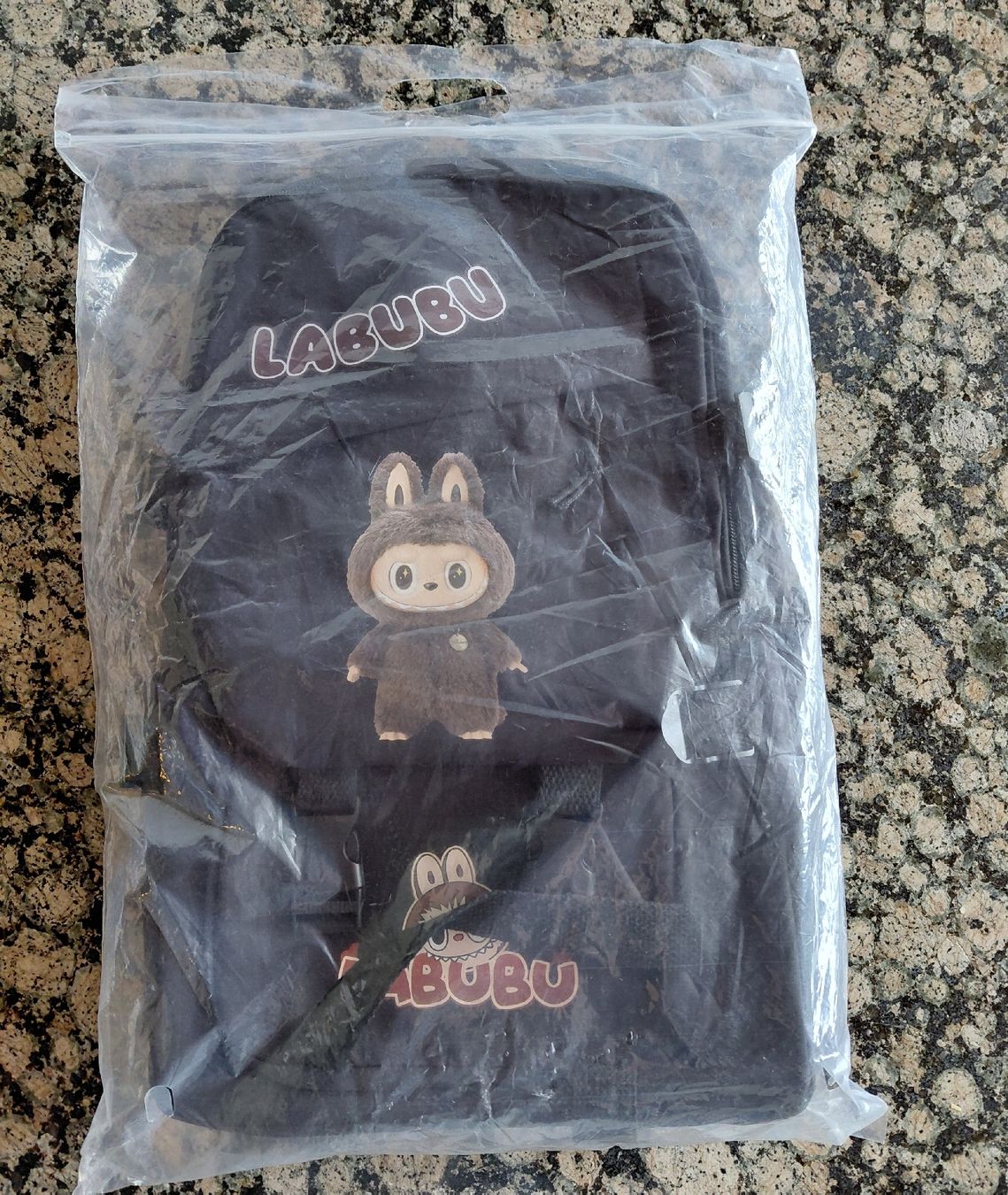 Rucksäcke: sac à dos  Labubu – Neu und originalverpackt aus Tramelan von Belleza82 7