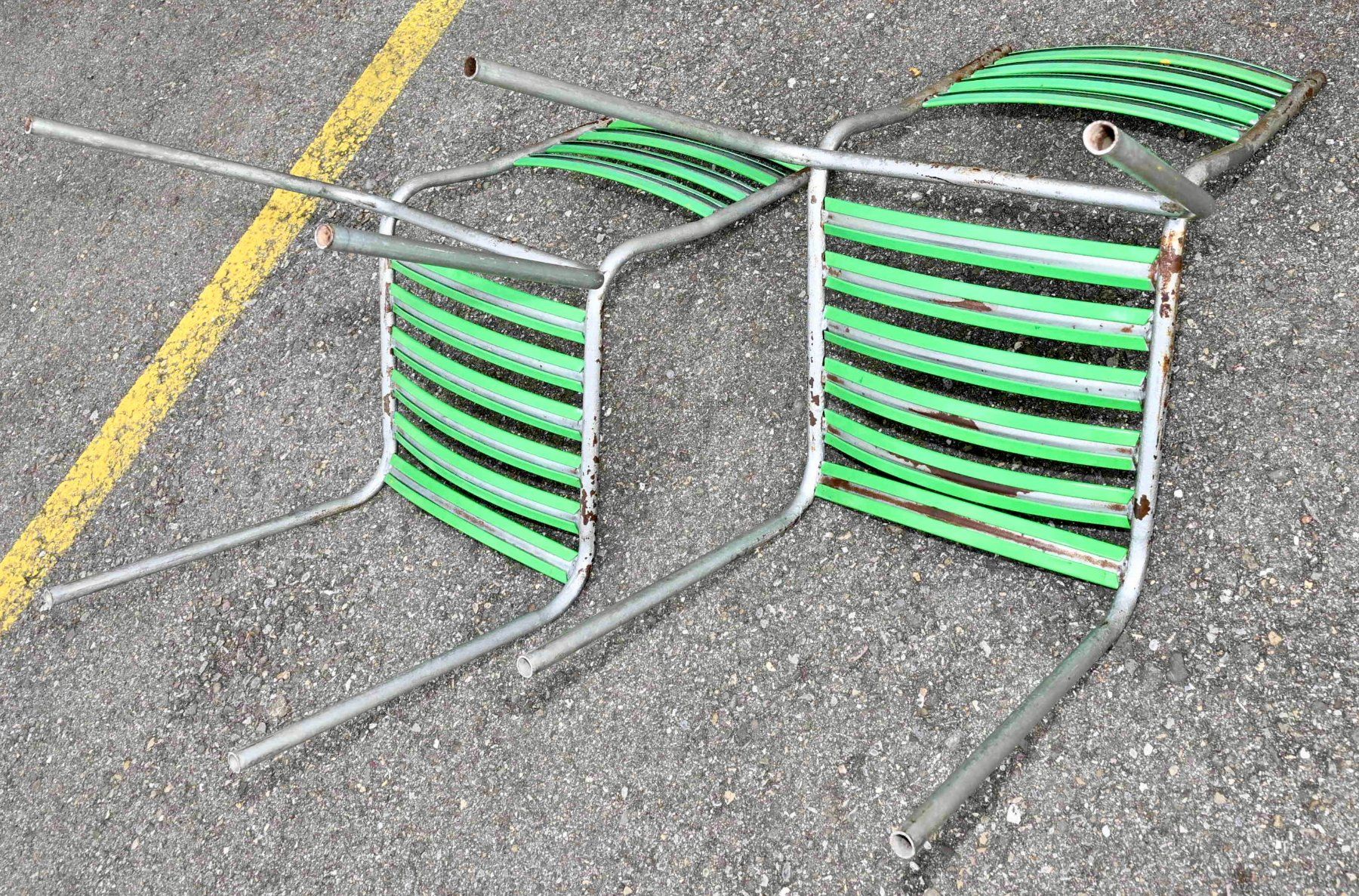 Sedie: 2 gebrauchte Vintage GARTENSTÜHLE grün – Usato da Pfaffhausen venduto da mono_rec 8