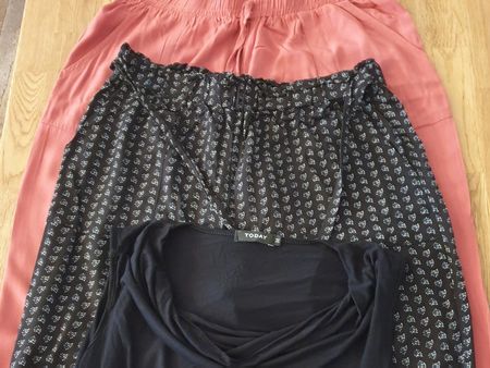 Neues 3er Set 2 Hosen ein Shirt Gr. M 40