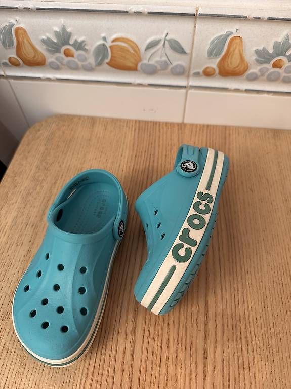 Crocs Scarpe per ragazzi: Original Premium Edition Crocs Kids size 27 – Usato da Zürich venduto da Mari123 1