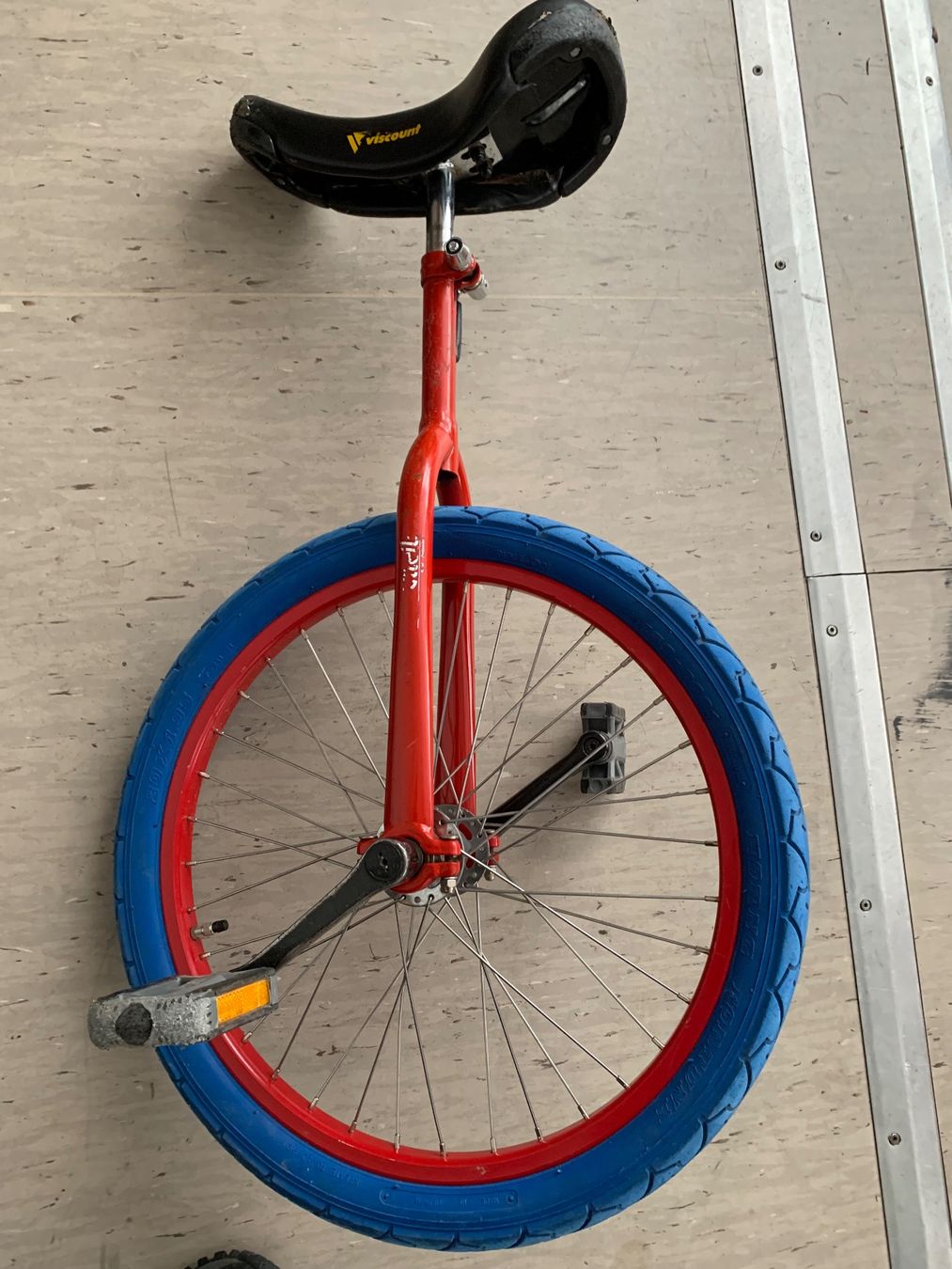Velos: Einrad Vitelli 20 Zoll – Gebraucht aus Hombrechtikon von spookycat 1