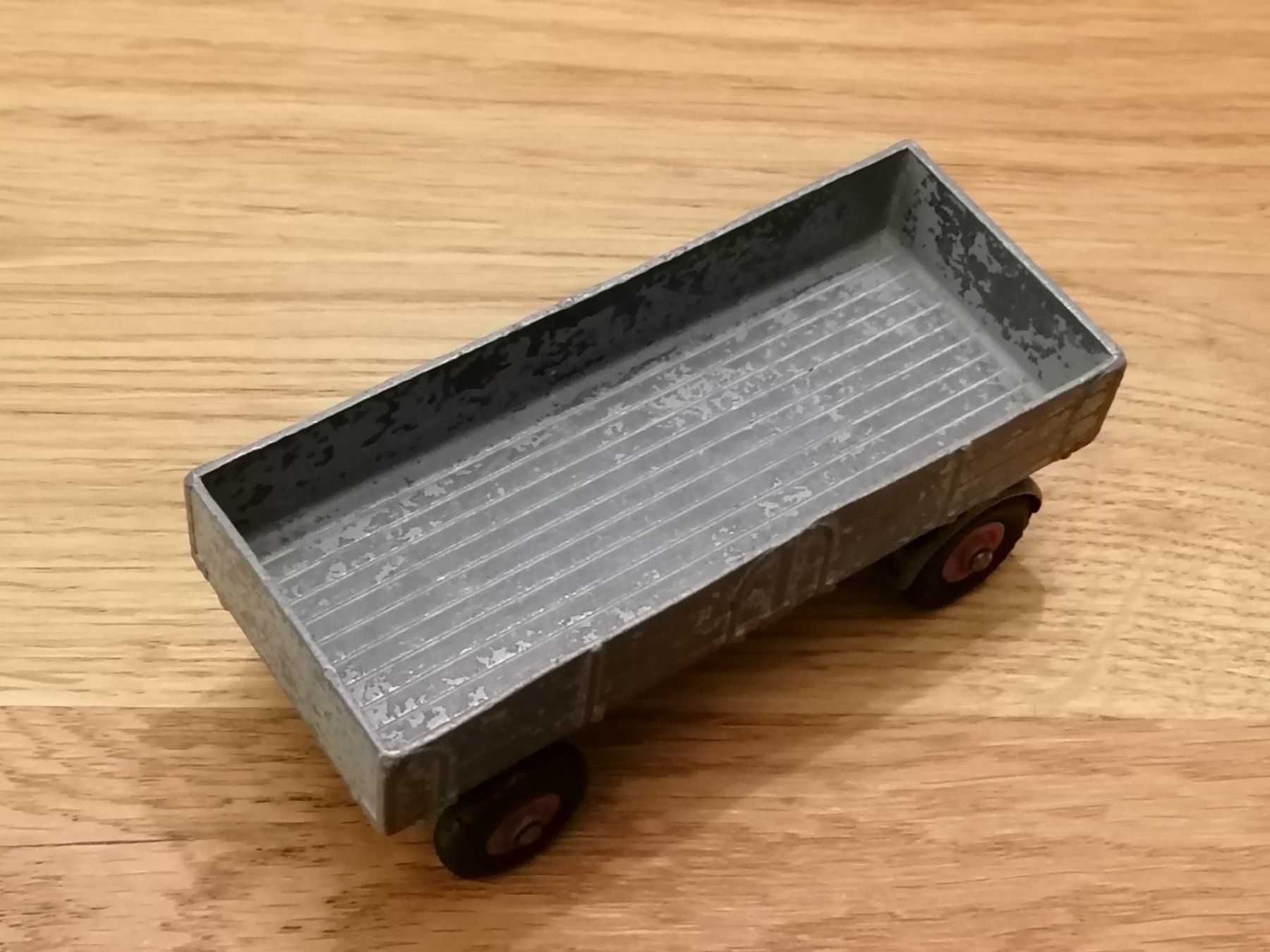 Dinky Toys Modellini d'auto: Dinky Toys - Trailer – Usato da Basel venduto da vintagecollector 1