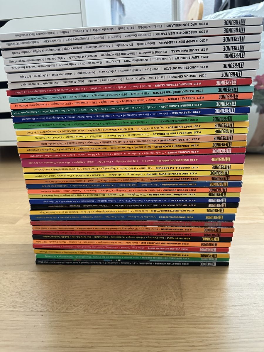 Zeitschriften & Magazine: 11 FREUNDE-Sammlung - 113 Magazine – Gebraucht aus Sumiswald von Sigmund90 3