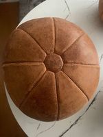Edler Mic-Century Leder Medizinball 2 kg traumhafte patina