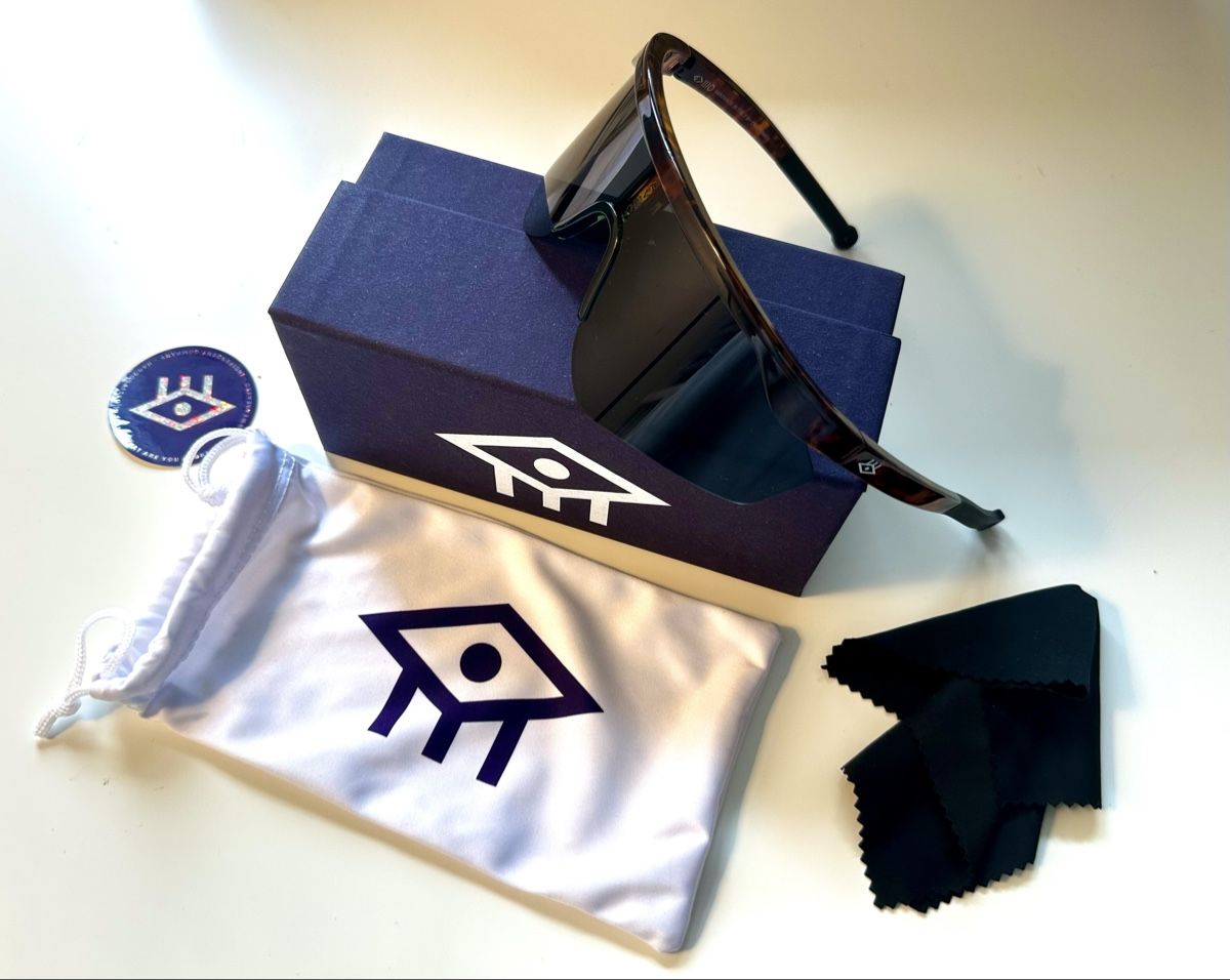 Occhiali & Lenti: Sonnenbrille Aveo – Nuovo (secondo la descrizione) da Bern venduto da ACR12
