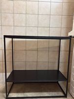 Étagère en bois noir