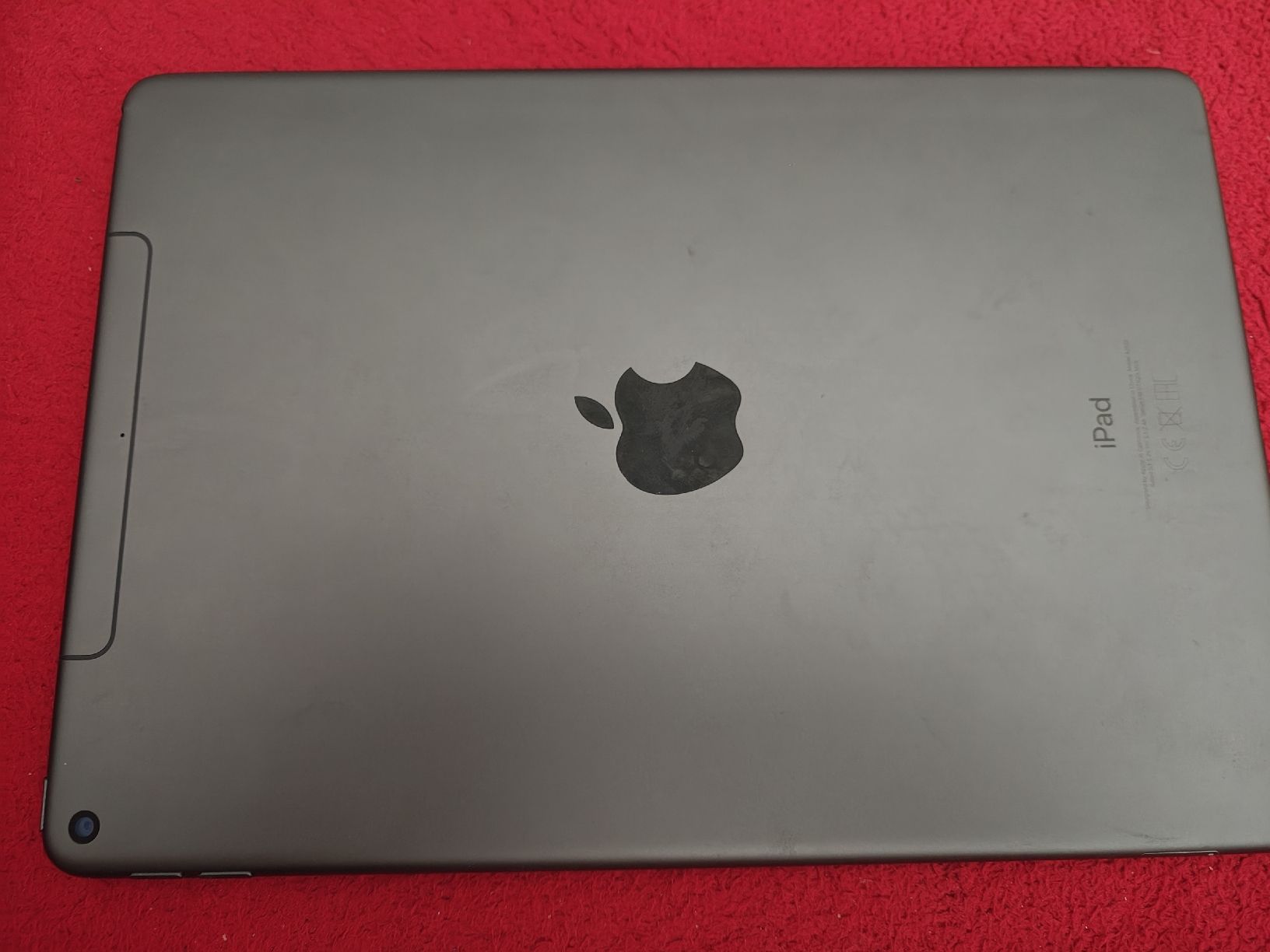Apple Tablettes PC: iPad Air 3 2019 10,5" – D'occasion à Bischofszell par Saijajin 1