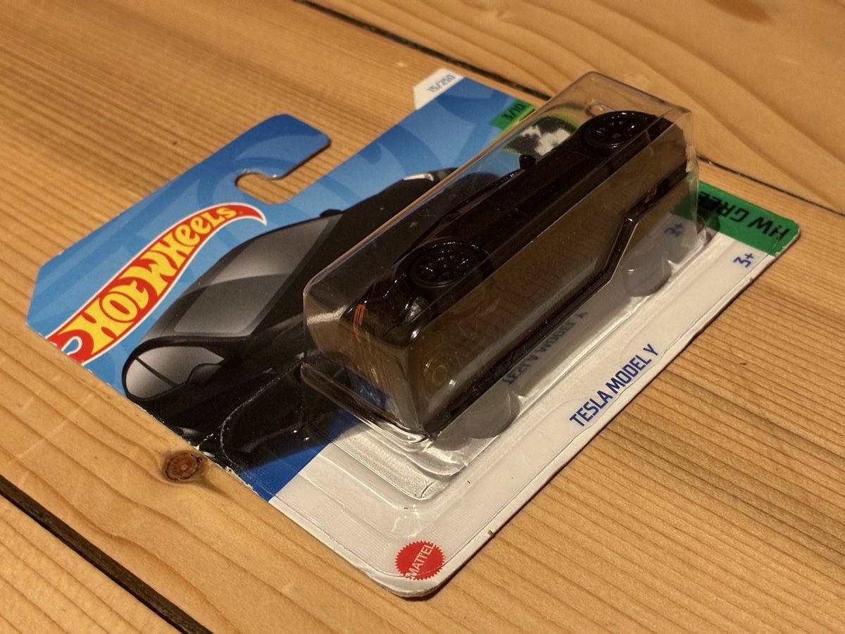Hot Wheels Modellini d'auto: Hot Wheels Tesla Model Y – Nuovo e nell'imballaggio originale da Zürich venduto da zamac 6