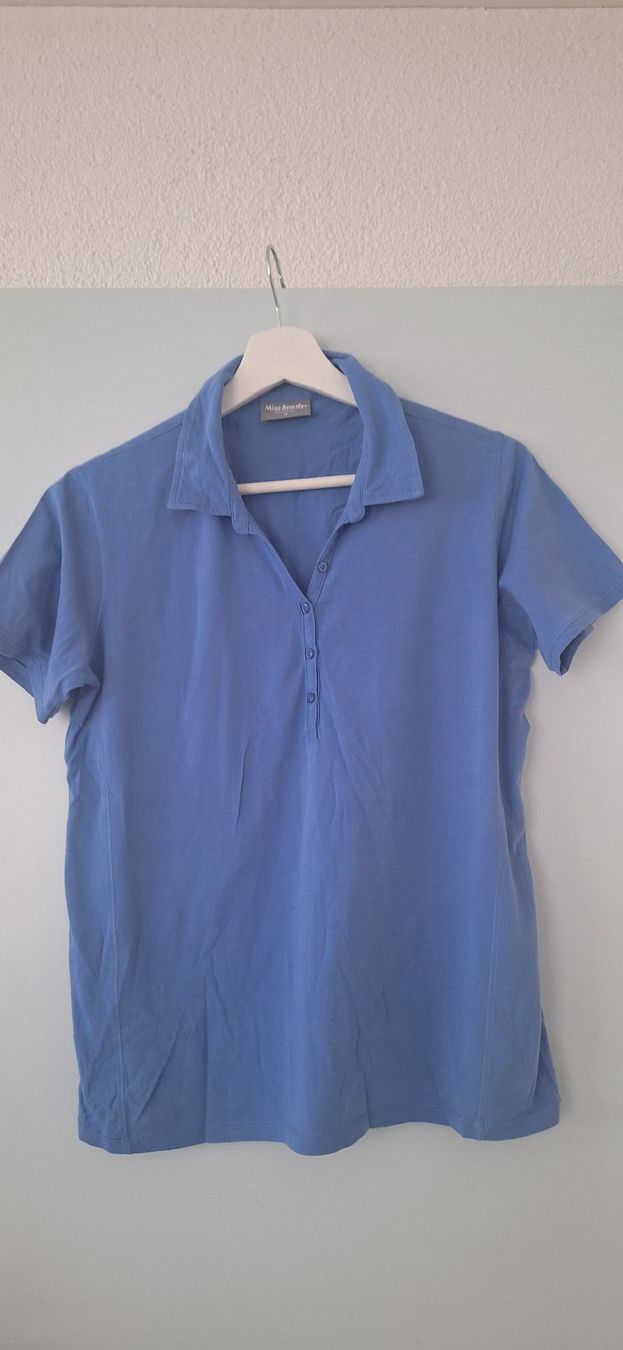 T-shirt: Damen T-Shirt Gr. M – Usato da Schwyz venduto da cla_8w6t