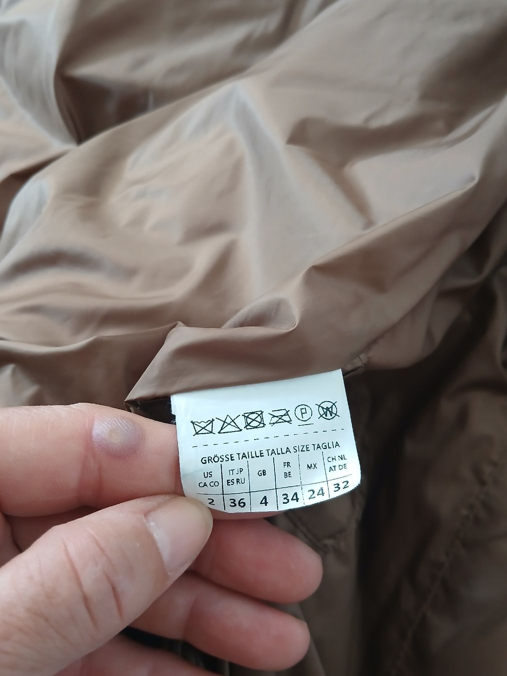 Max Mara Vestes: Doudoune Max Mara – Neuf (Voir description) à Rolle par sandrineb02 4
