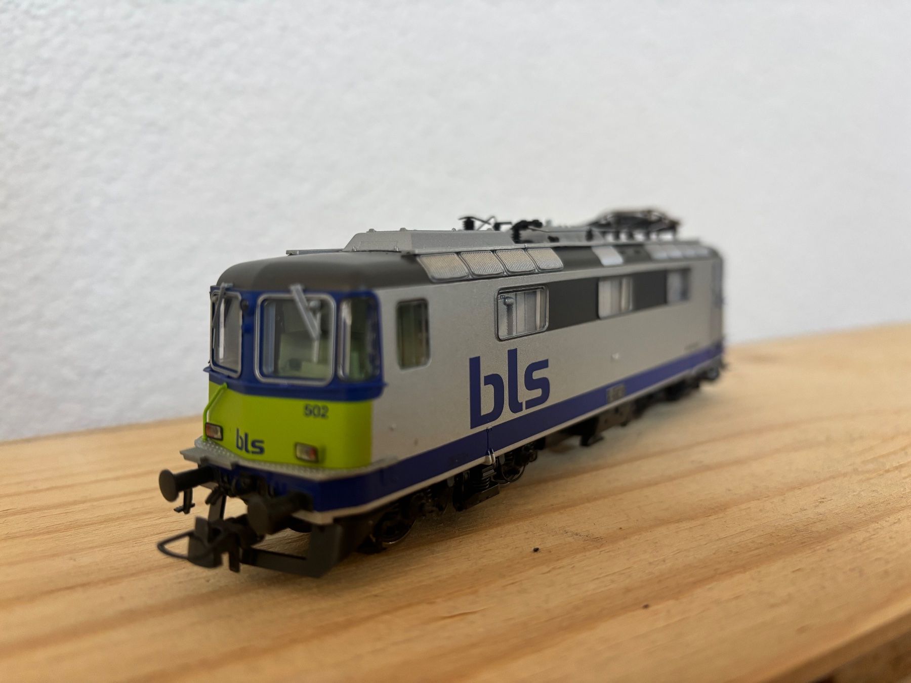 Roco Modellini di ferrovie: Roco BLS Re 420 502-7 – Usato da Rapperswil BE venduto da Bueti_ 1