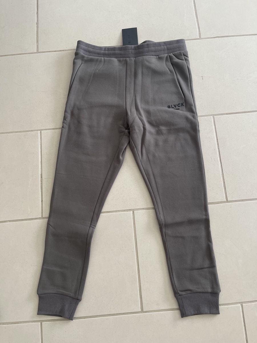 Pantaloni: Blvck Trainerhosen Gr S Neu – Nuovo e nell'imballaggio originale da Bassersdorf venduto da Sandy456 1
