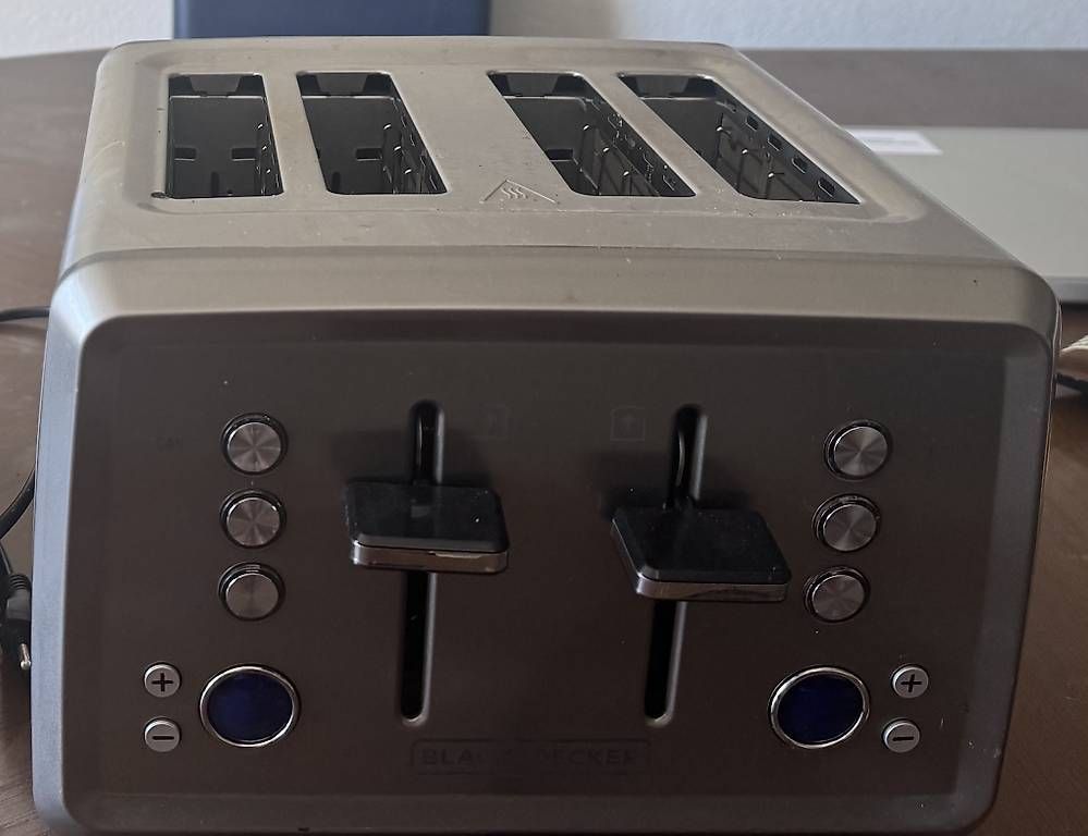 Küchengeräte: Toaster  – Gebraucht aus Brunnen von qui_js2k