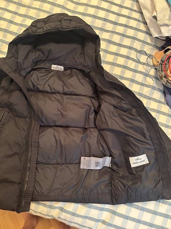 Jacken: giaccone stone island junior nero originale – Gebraucht aus Carabbia von fab_6y2g 1