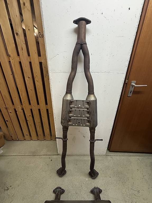 Sistemi di scarico: Original Auspuff Infiniti Q60 – Usato da Suhr venduto da sop_7brt 3