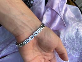 New bracelet with stones made of steel