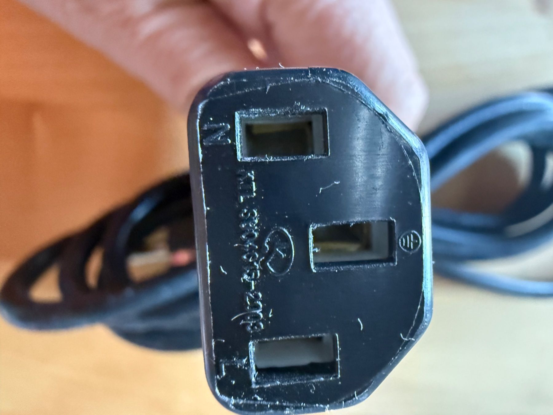 Hewlett Packard Cavi: HP POWERCORD /Cable E-PC40 Europe, 8121-0731 – Usato da Zürich venduto da ch3906 5