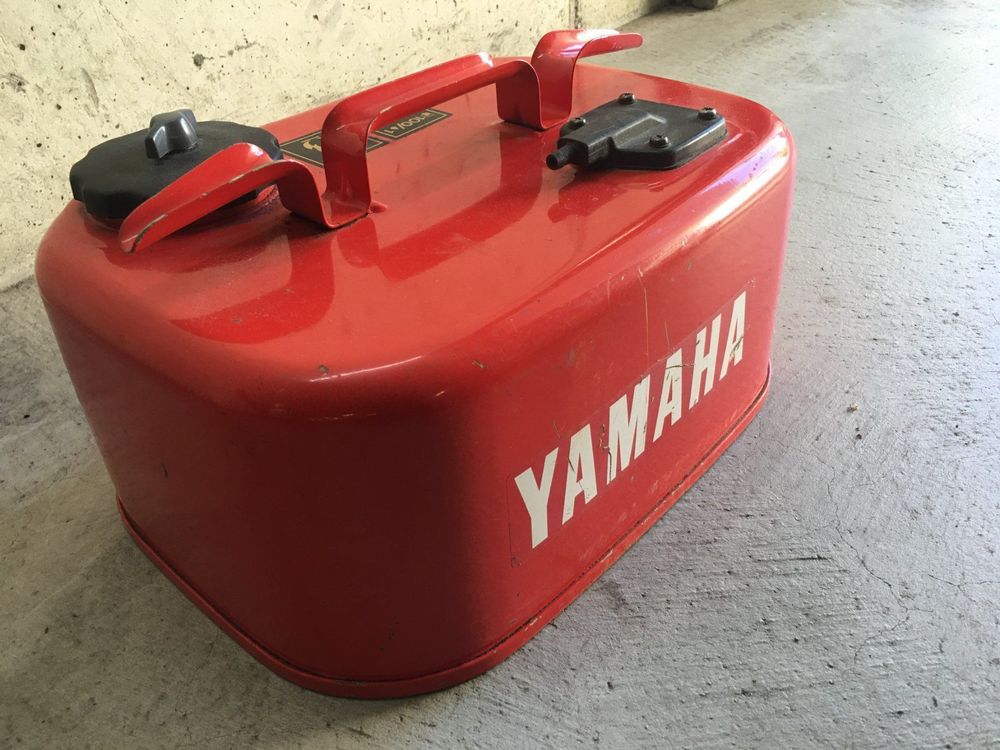 Yamaha Bootstank (25)