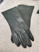Die weichsten Nappalederhandschuhe sehr dunklem Tannengrün