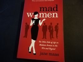 Mad Women: les femmes de Madison Avenue. In English