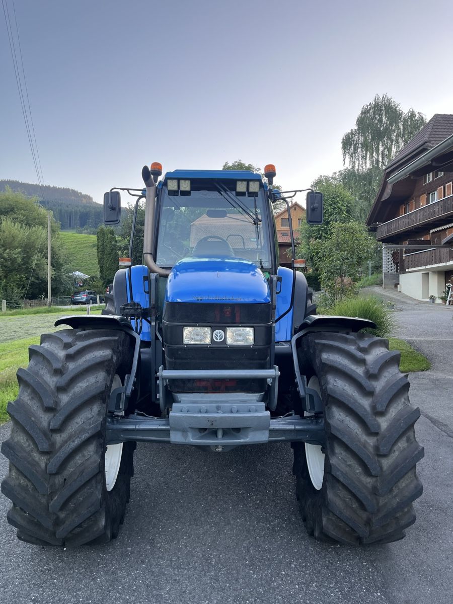 New Holland Traktoren: New Holland 8160 – Gebraucht aus Wattenwil von IH633Case 6