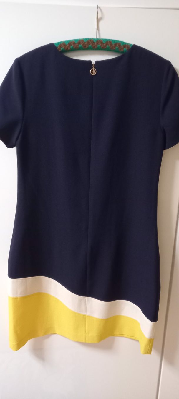 Tommy Hilfiger Kleider: TOMMY HILFIGER KLEI Grose 8 – Neu (gemäss Beschreibung) aus regensdorf von nacobra