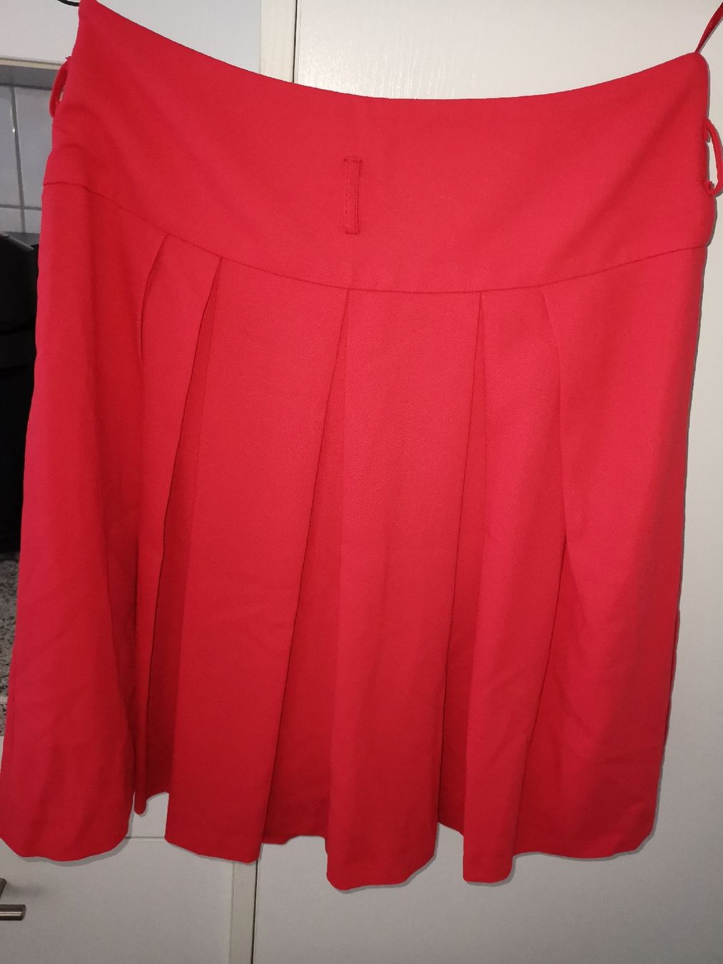 Kostüme: Rotes Kostüm von Ashley Brooke, Grösse 34 – Gebraucht aus basel von lupettone 7