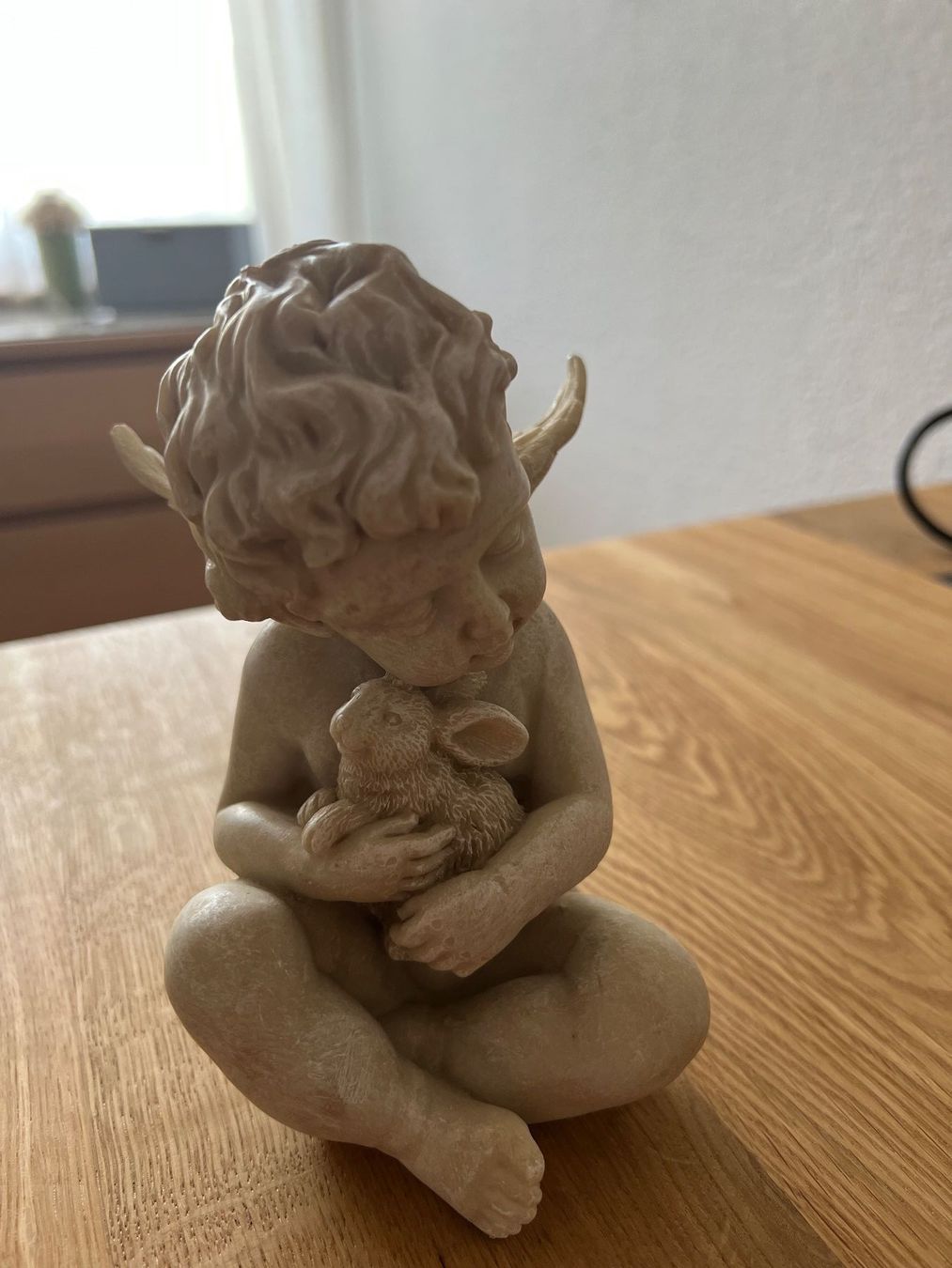 Tutte le decorazioni: Engel Figur mit Hase – Usato da St.Erhard venduto da jesb2204