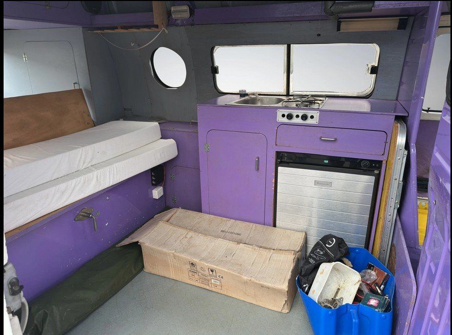 VW Veicoli da campeggio: VW T2 Camper, Hochdach – Usato da Alpnach-Dorf venduto da Hess-Automobile 4