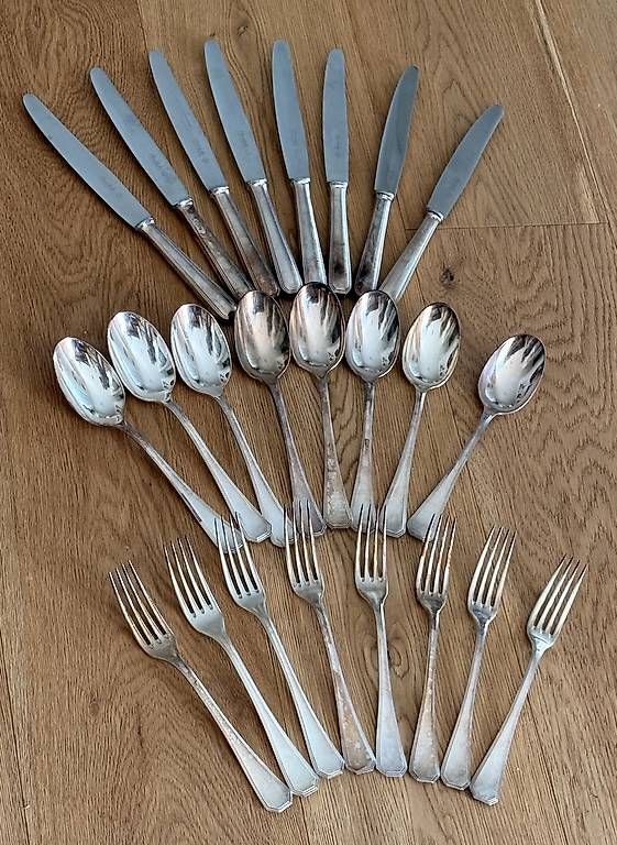 Christofle Couverts: Christofle versilbertes Besteck  24-teilig – D'occasion à Möhlin par svd_r8h5