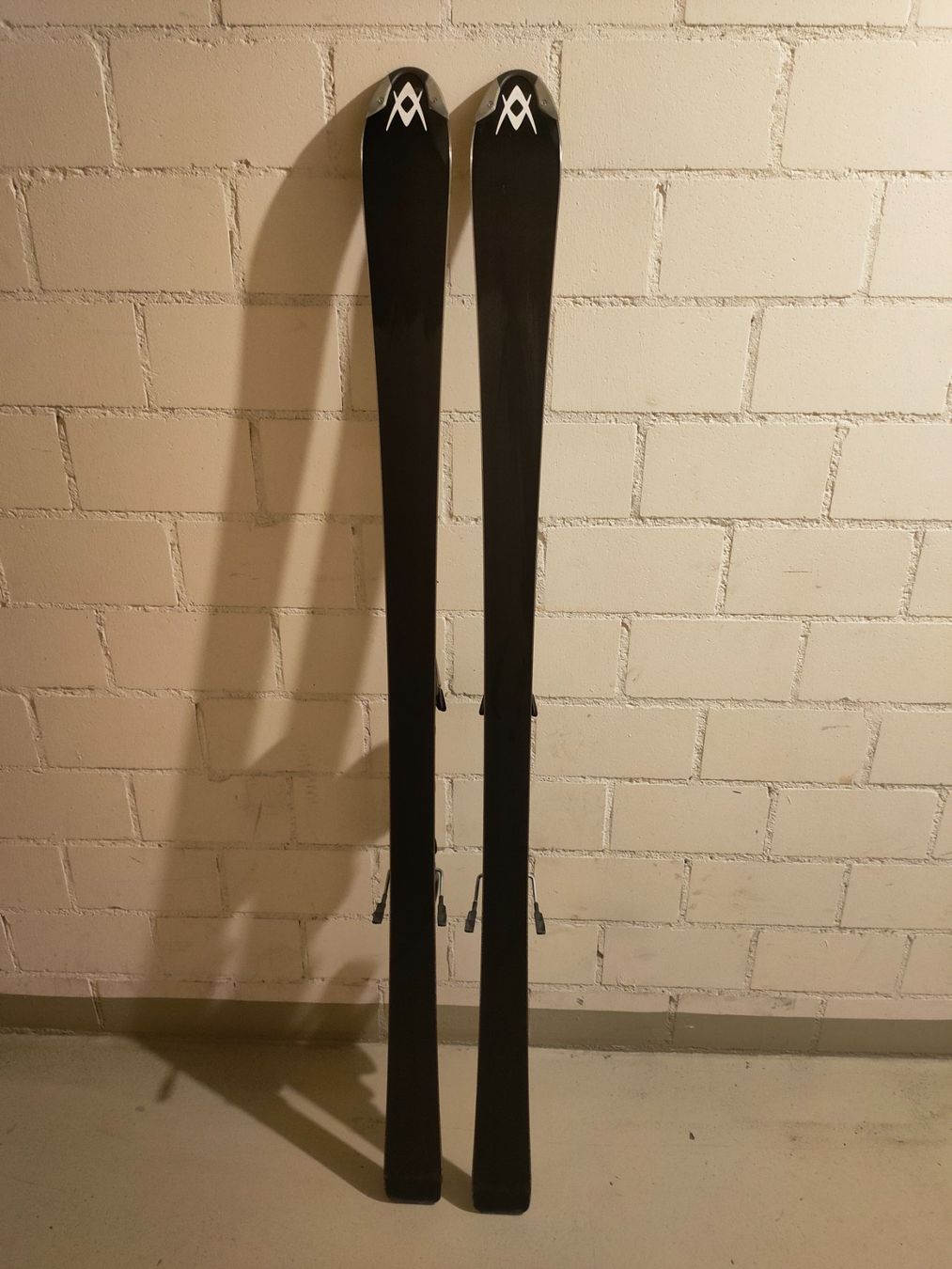 Völkl Skis: Ski Völkl – Gebraucht aus Rothrist von GIWALD 1