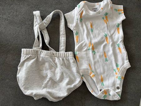 Ensemble 3mois, lapin/ carottes