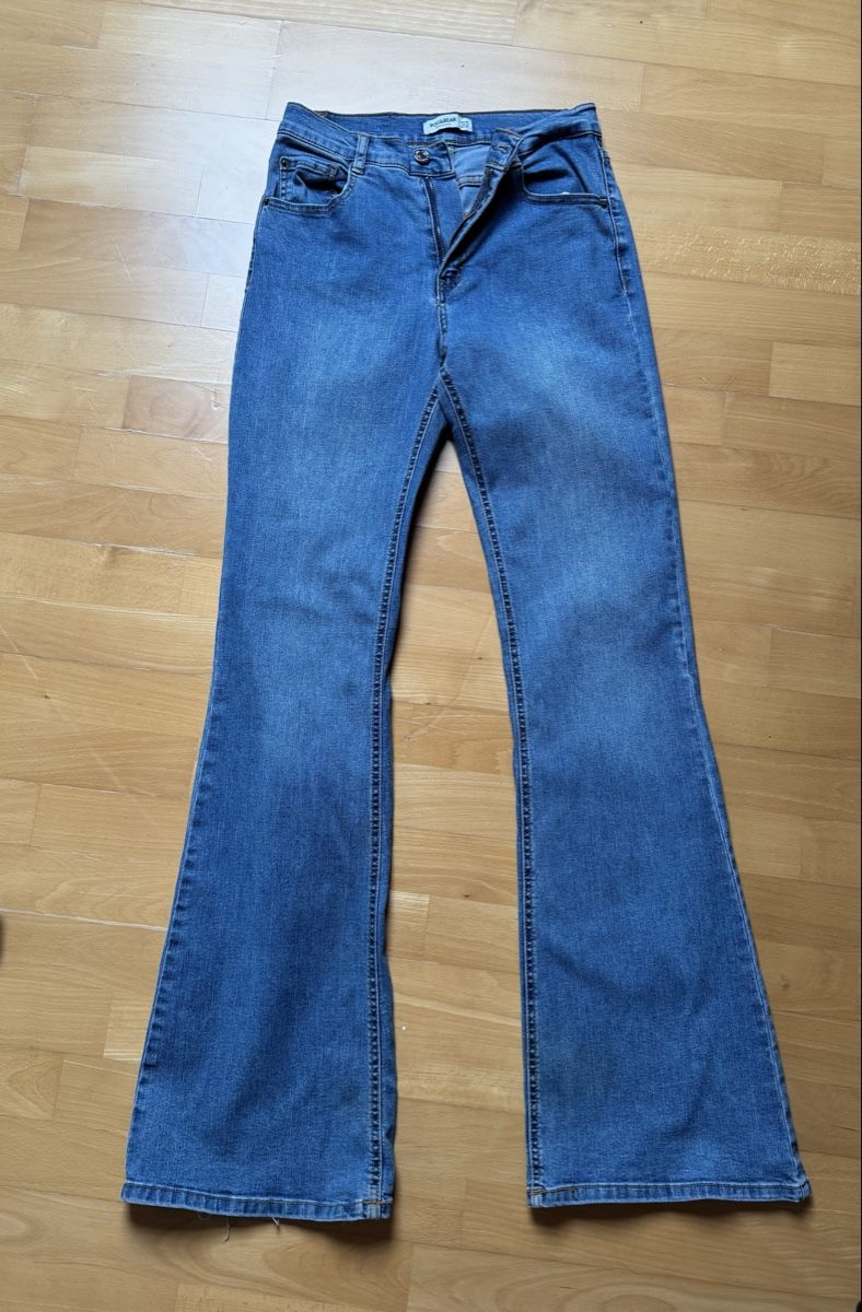 Jeans: Pull&Bear Jeans Schlaghose, Gr. 38 – Usato da Bettlach venduto da valishop