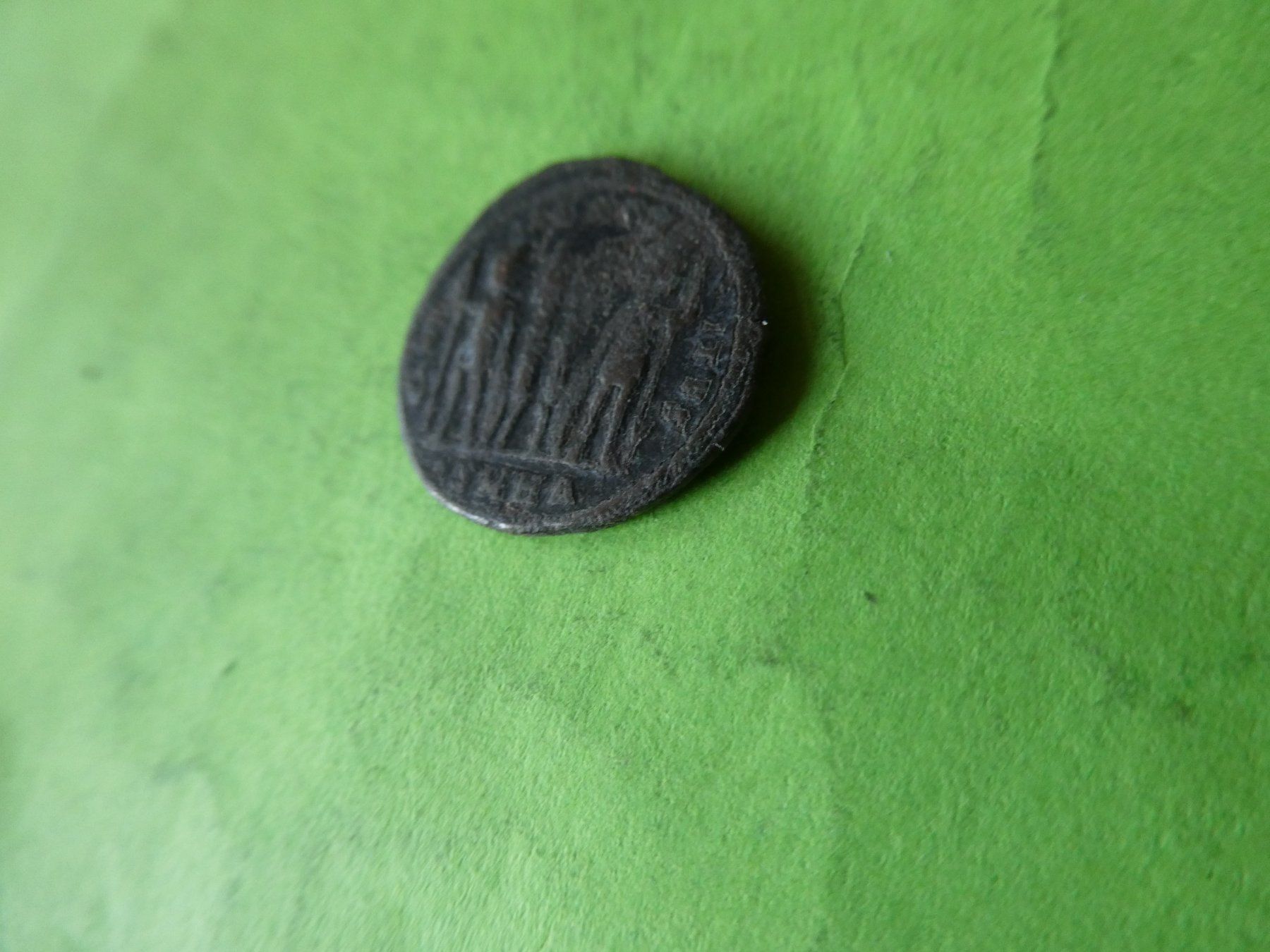 Alle Münzen: uralte Bronzemünze    18 mm     2.31 g – Gebraucht aus Hinterforst von Rohusri 3