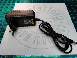 Netzteil 240/5V, 1A, 5.5x2.1mm DC