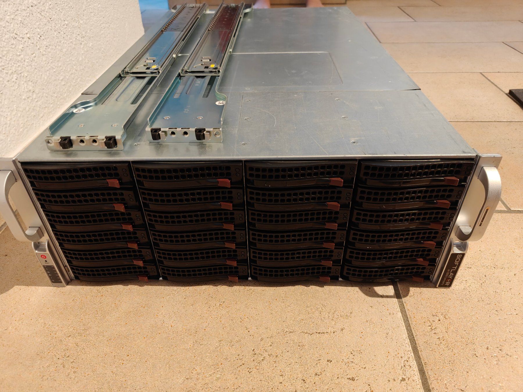 Supermicro Server: Supermicro Storage Server - 2x Xeon E5-2687W v3, 128GB RAM – Usato da Belp venduto da xbone86 1