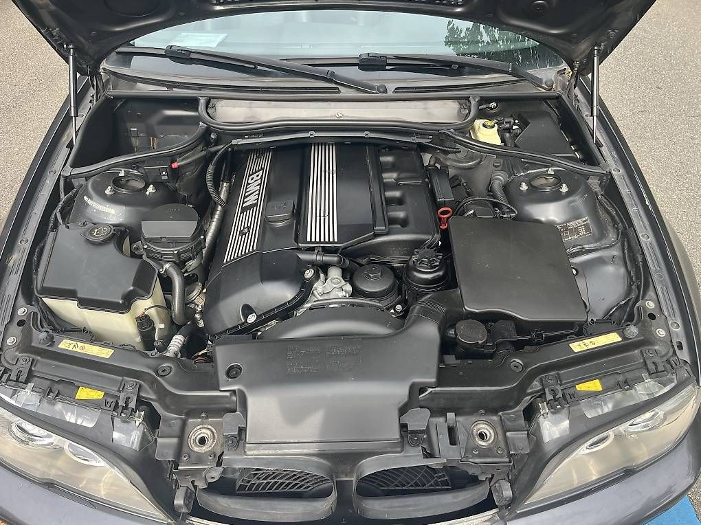 Autos: BMW 330 ci coupé (E46) – Gebraucht aus Zürich von alb_n6rl 4
