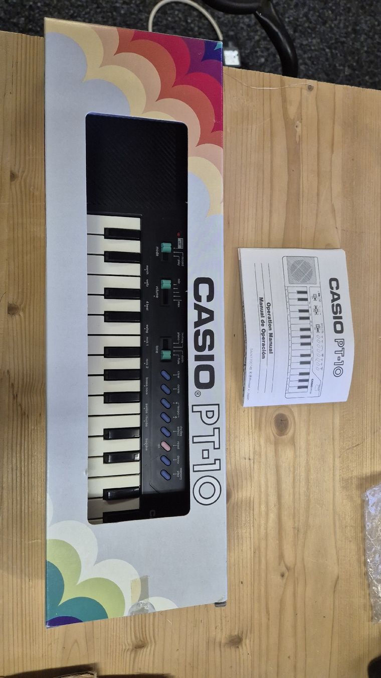 Casio Musikinstrumente: Keyboard Casio PT-10 mit Originalverpackung – Gebraucht aus Bern von rueetschit 7