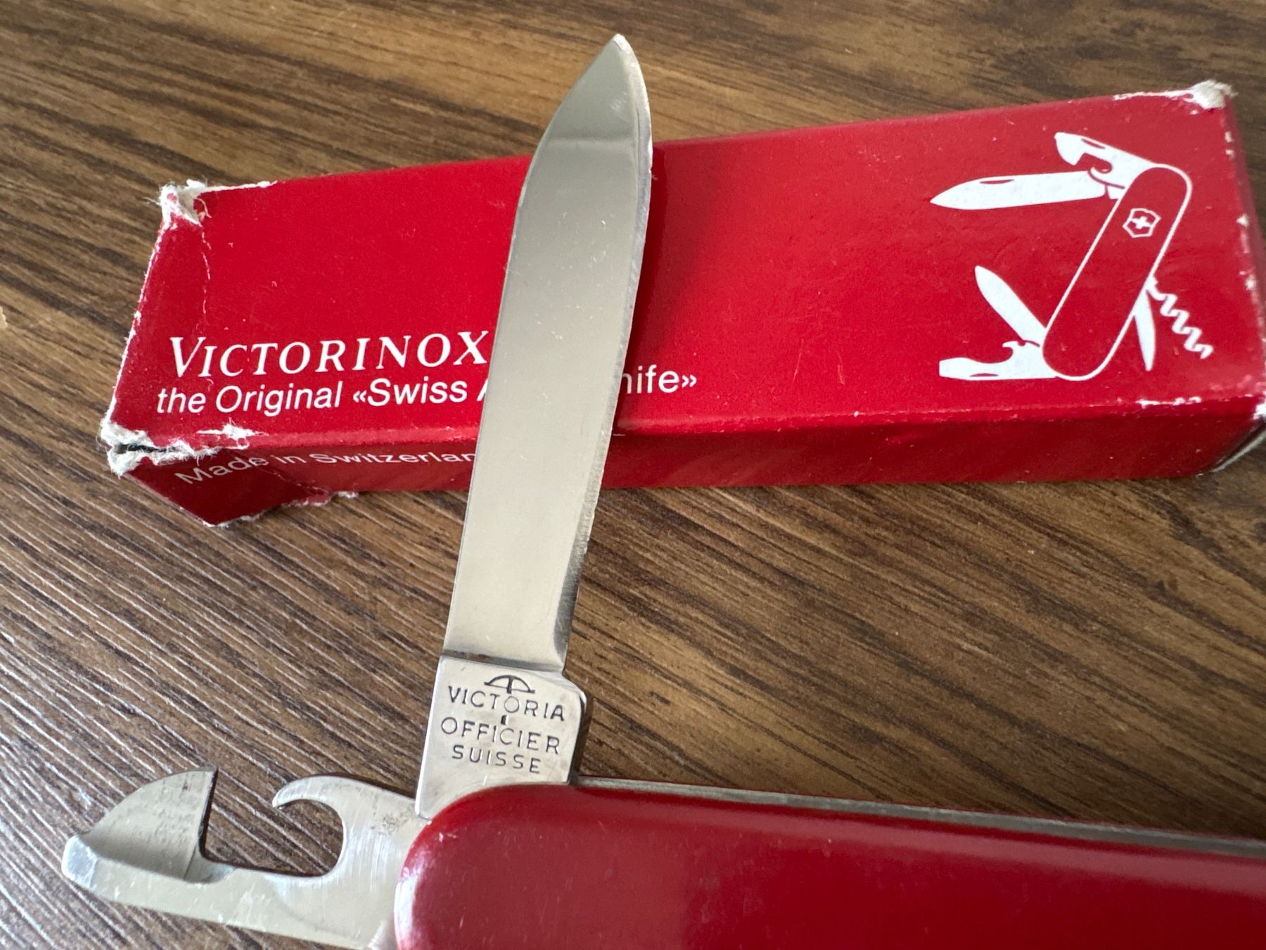 Victorinox Coltelli tascabile: VICTORINOX - VICTORIA - Sackmesser - EJB – Usato da Andwil SG venduto da Rainboli 5