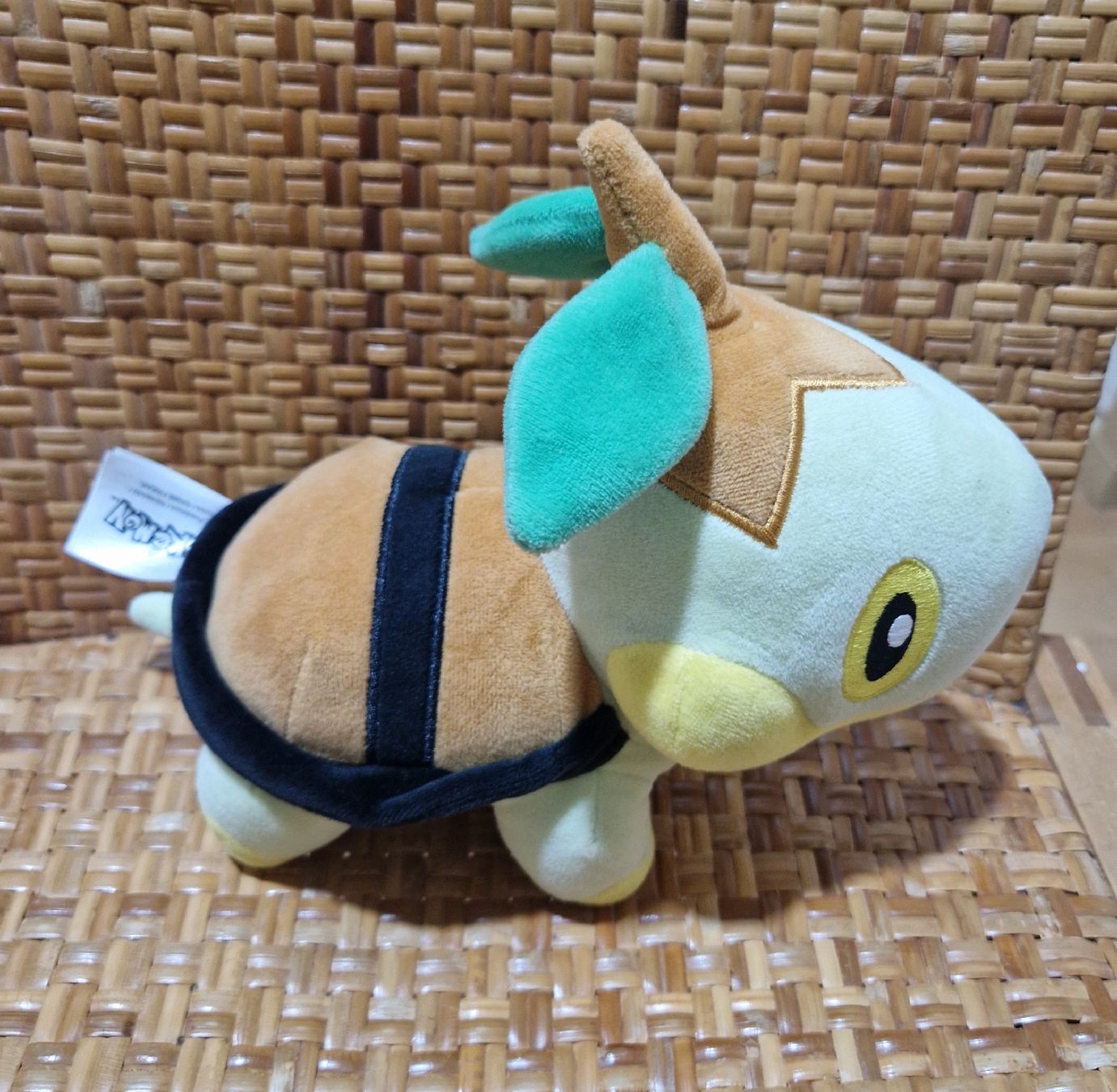 Pokémon Giocattoli: Pokemon Plüschtier Chelast – Usato da Möhlin venduto da Lyhme94 1