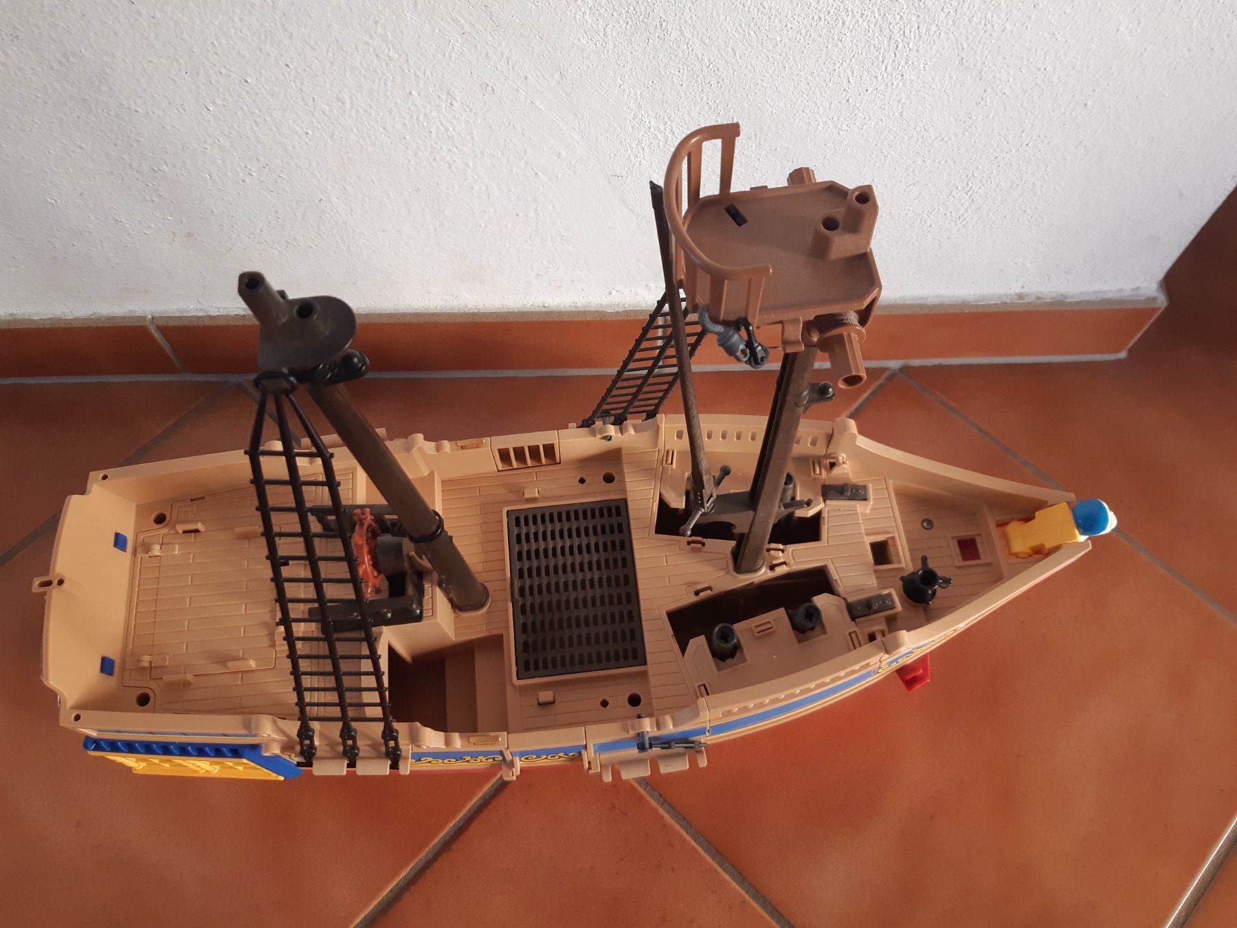 Playmobil Giocattoli: Nave pirata Playmobil . – Usato da Magliaso venduto da Dlele 4