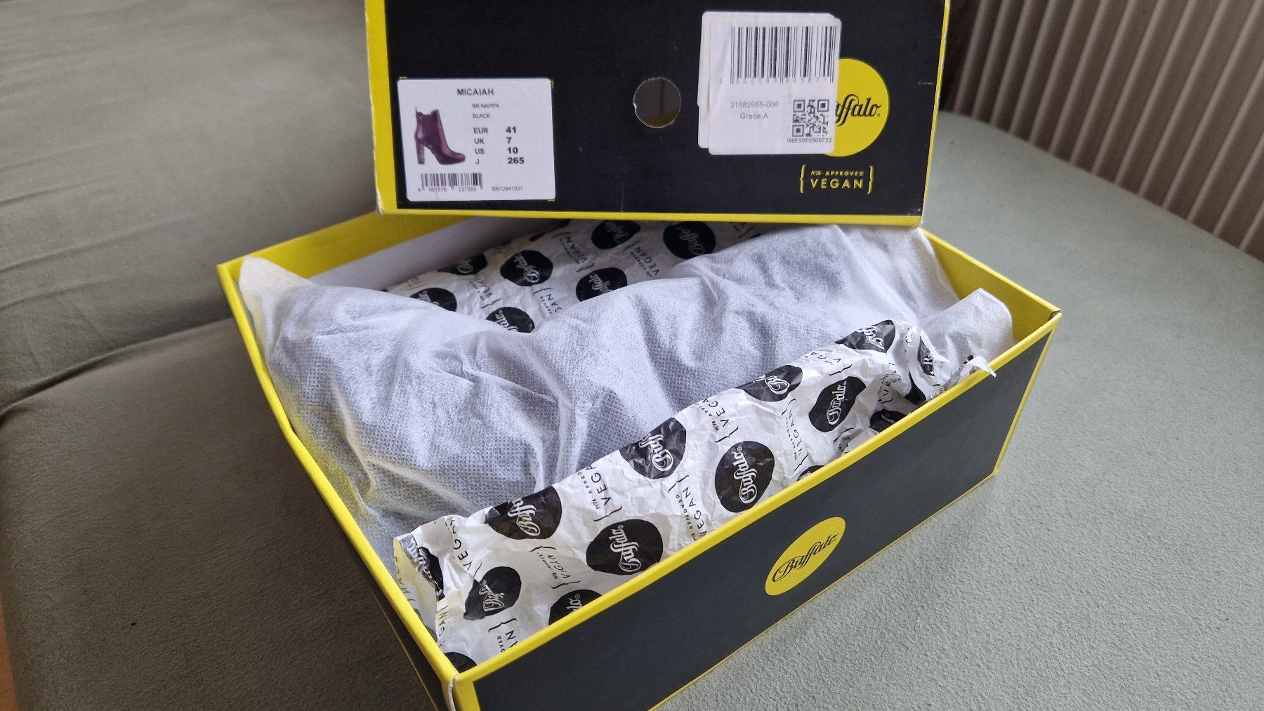 Buffalo Damenschuhe: Buffalo Stiefeletten High Heels, Gr. 41 – Neu (gemäss Beschreibung) aus Laax GR von Schoelli2 5