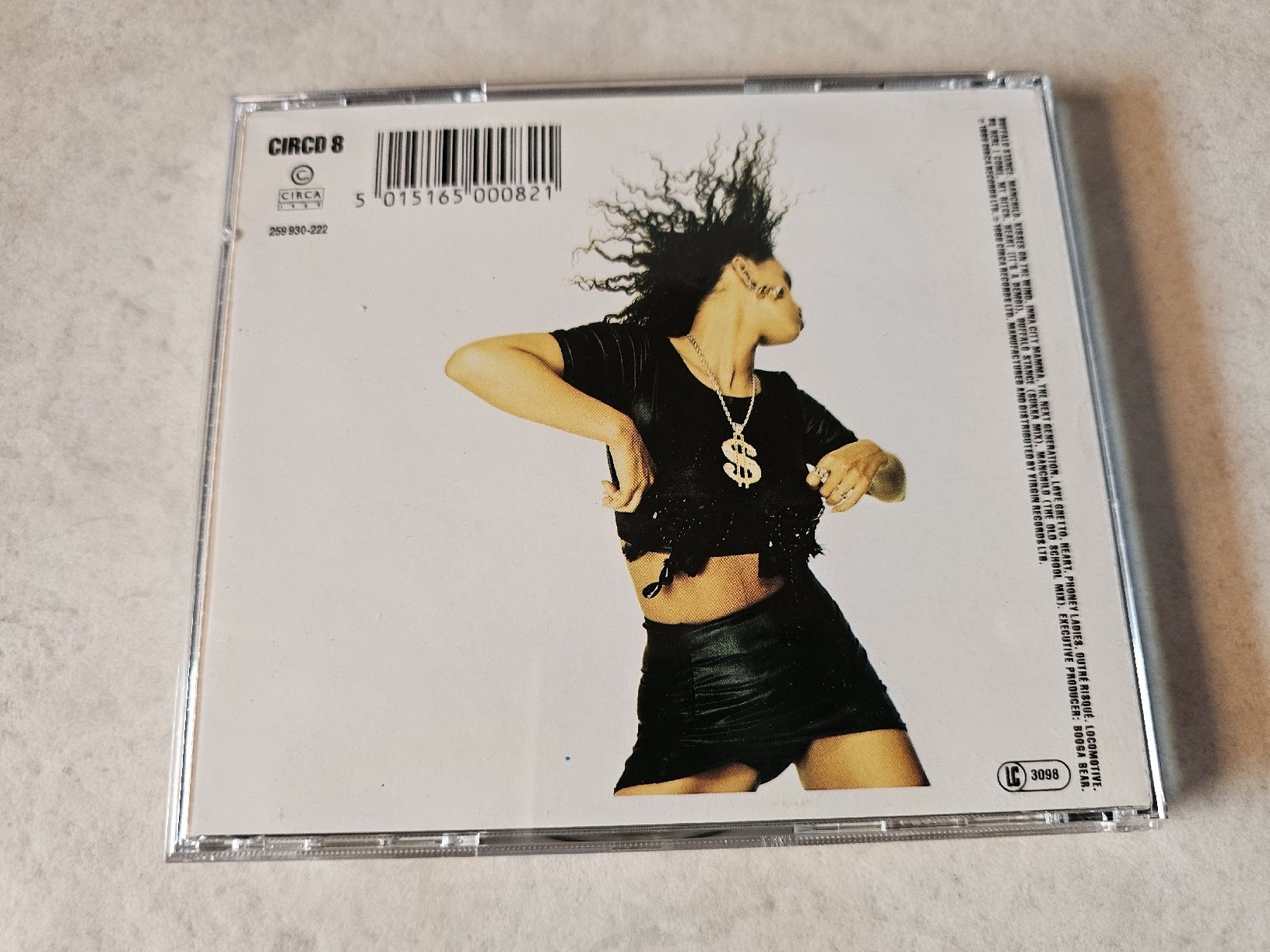 CD: Neneh Cherry  -  Raw Like Sushi – Usato da Schneisingen venduto da backstore24 1
